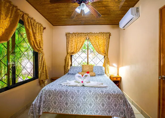 Casa Plumeria-aloha Surf Villa *